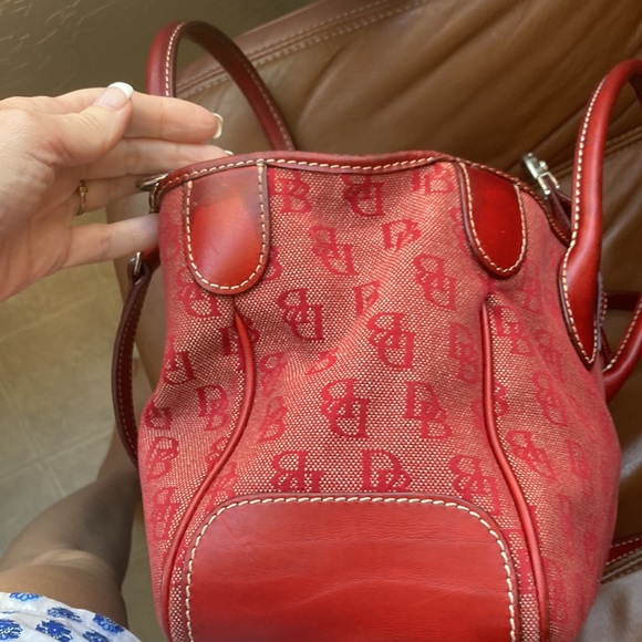 Dooney and Bourke Inc red purse handbag crossbody - Picture 13 of 15
